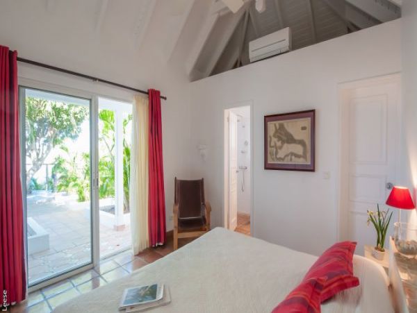 St. Barts Home 964400