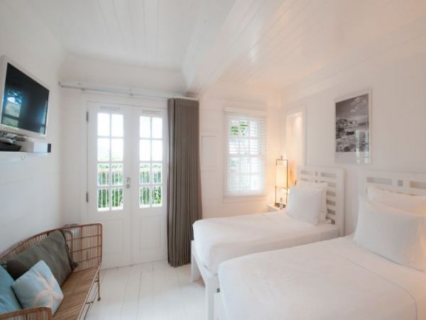 St. Barts Home 964401