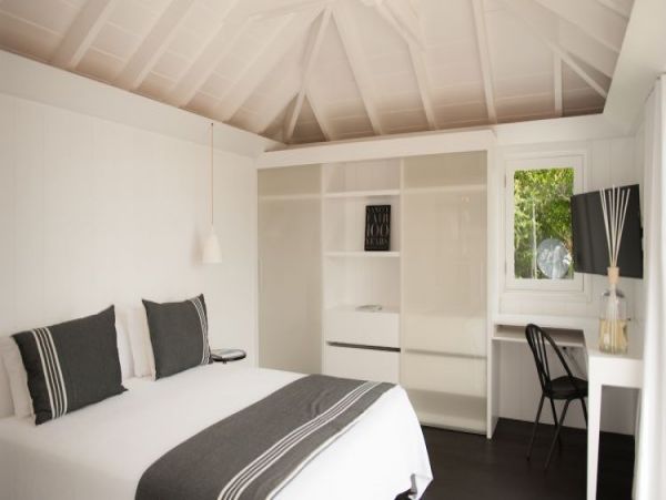 St. Barts Home 964401