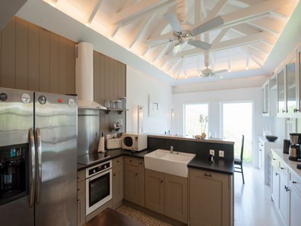 St. Barts Home 964401