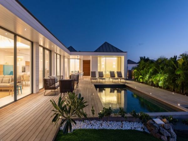 St. Barts Home 964402