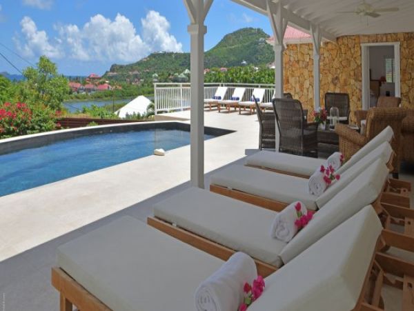 St. Barts Home 964403