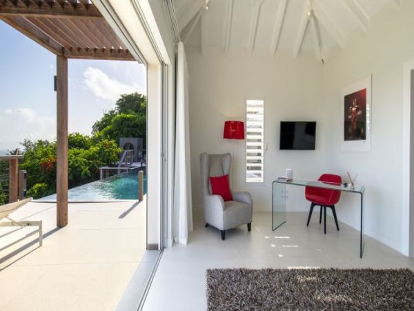 St. Barts Home 964404