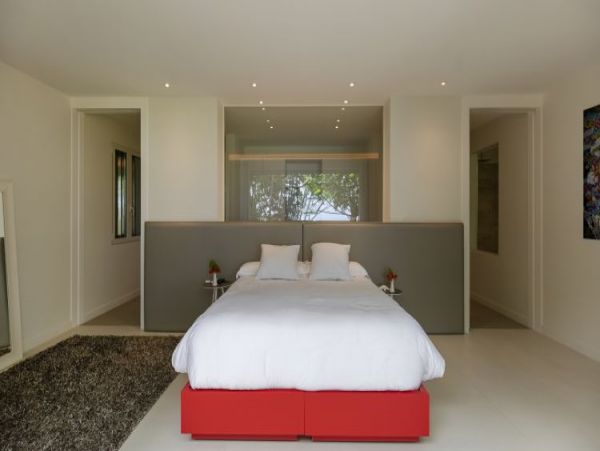 St. Barts Home 964404