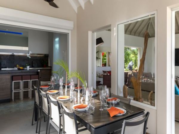 St. Barts Home 964404