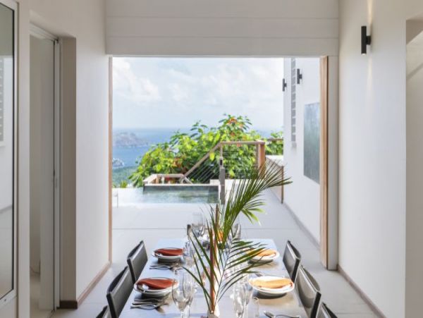 St. Barts Home 964404