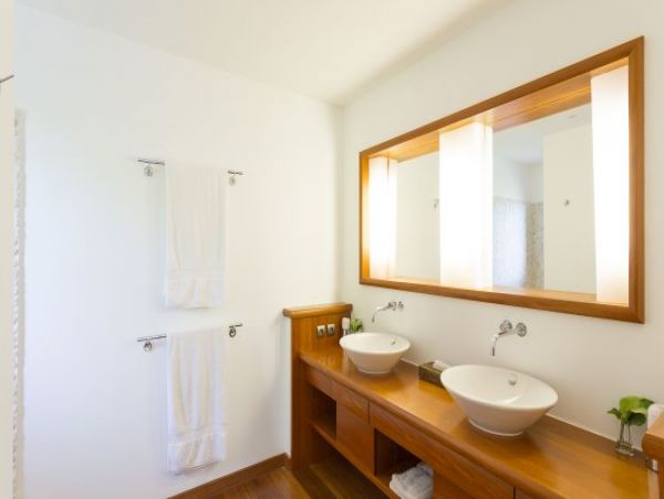 St. Barts Home 964405
