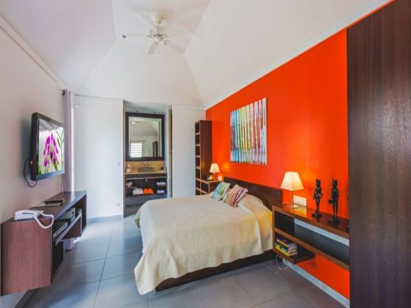 St. Barts Home 964406