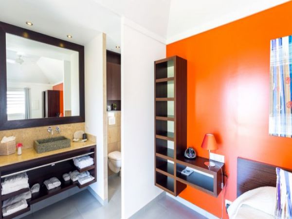 St. Barts Home 964406