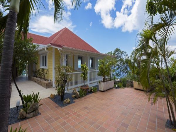 St. Barts Home 964406