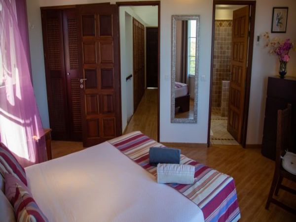 St. Barts Home 964407
