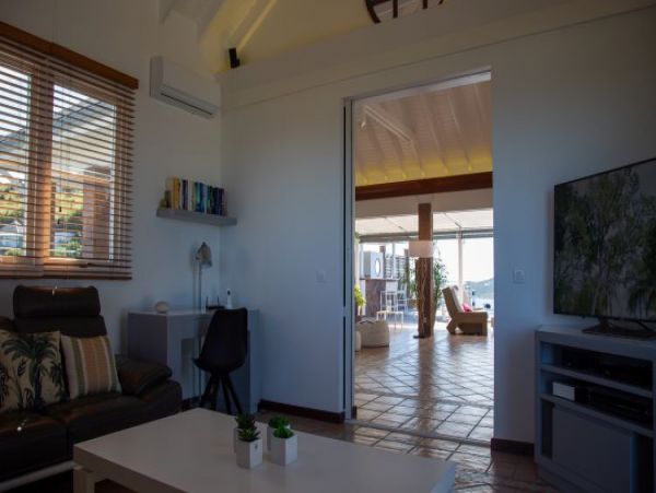 St. Barts Home 964407
