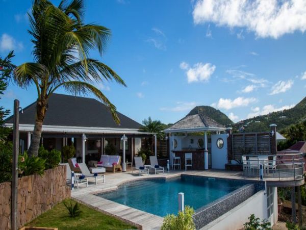 St. Barts Home 964407