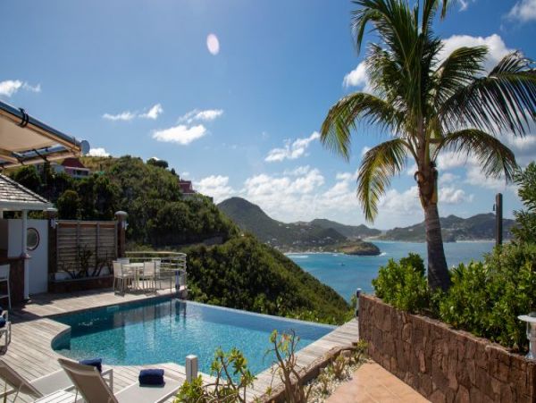 St. Barts Home 964407