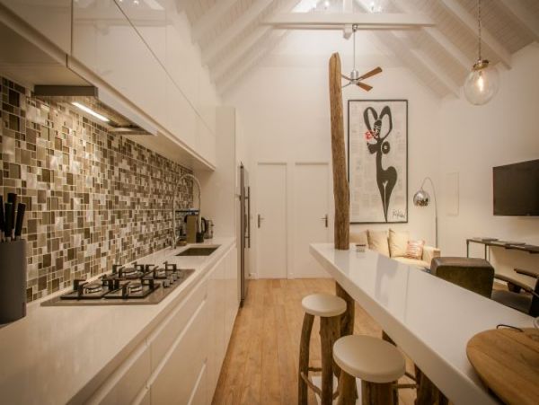 St. Barts Home 964408