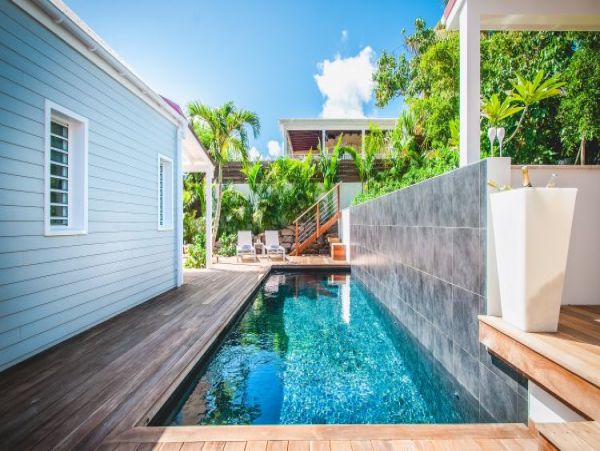 St. Barts Home 964408