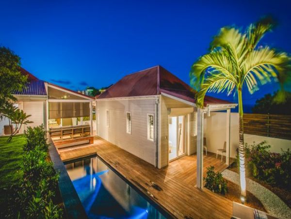St. Barts Home 964408