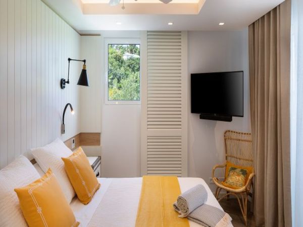 St. Barts Home 964409