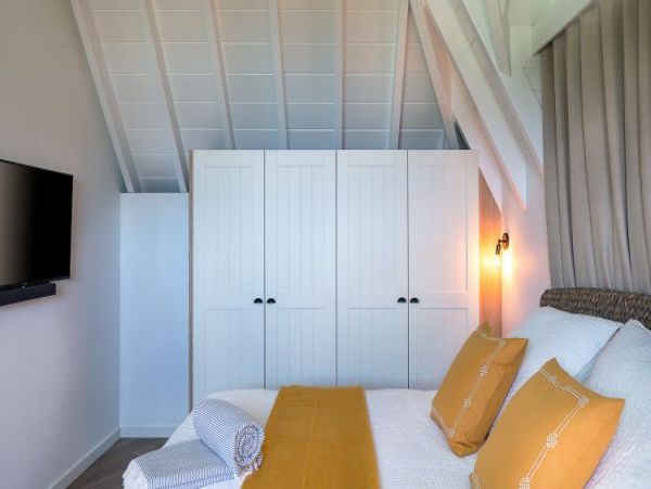 St. Barts Home 964409