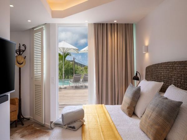St. Barts Home 964409