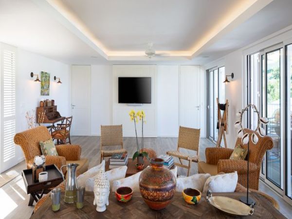 St. Barts Home 964409