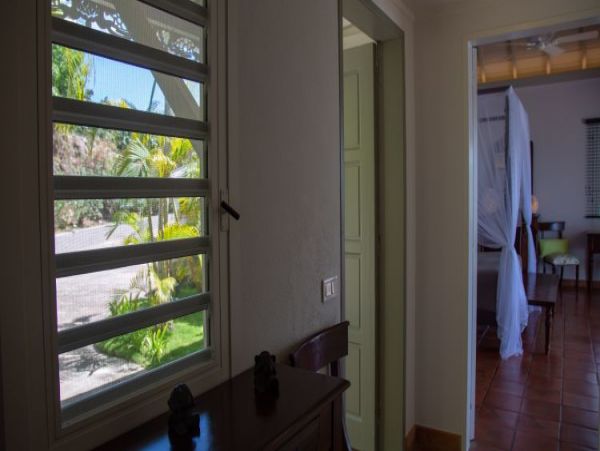St. Barts Home 964410