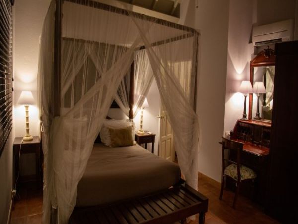 St. Barts Home 964410