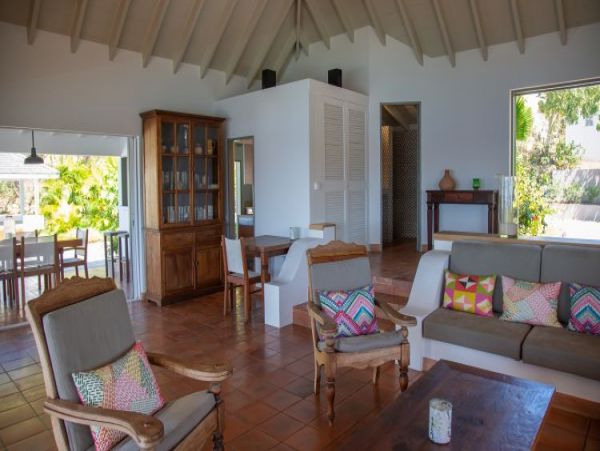 St. Barts Home 964410