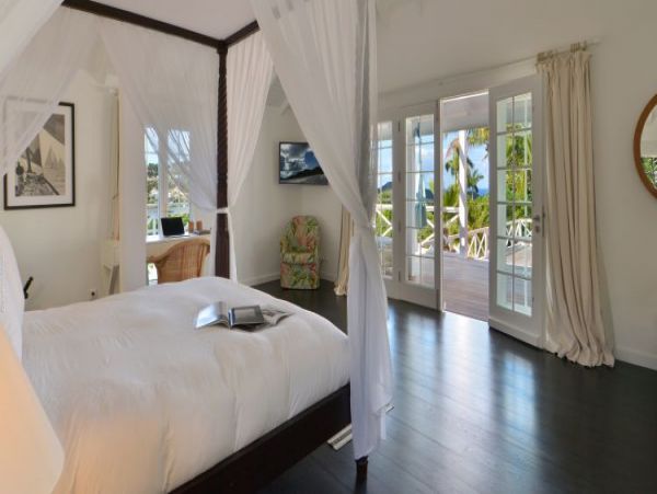 St. Barts Home 964411