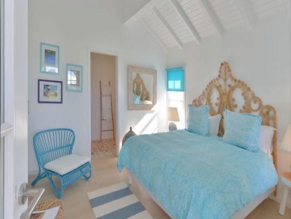 St. Barts Home 964411