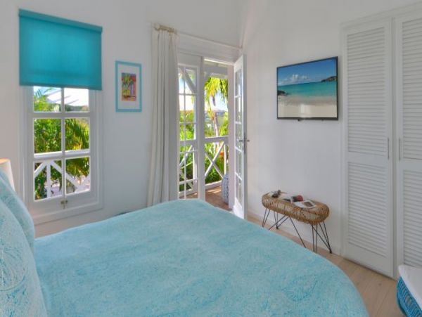 St. Barts Home 964411