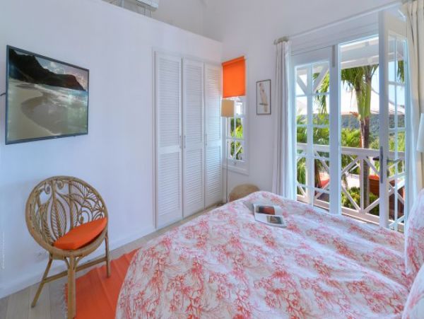 St. Barts Home 964411