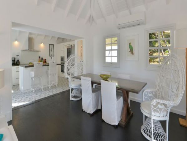 St. Barts Home 964411