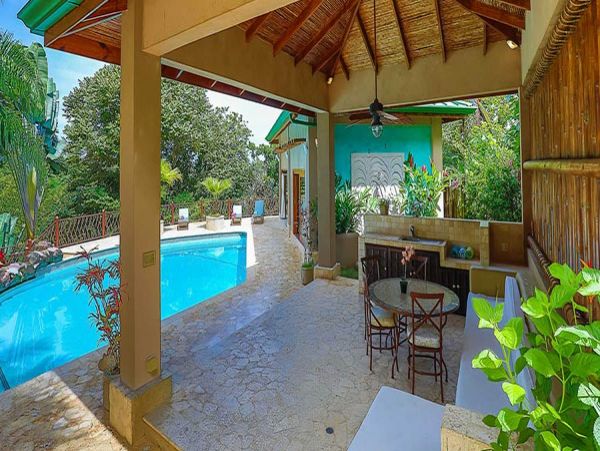 Gorgeous Puntarenas Vacation Villa with Private Pool