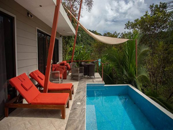 Luxury Three Bedroom Villa with Private Pool in Manuel Antonio