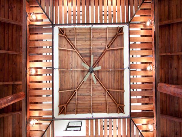 Luxury Jaco Vacation Home Three Bedroom
