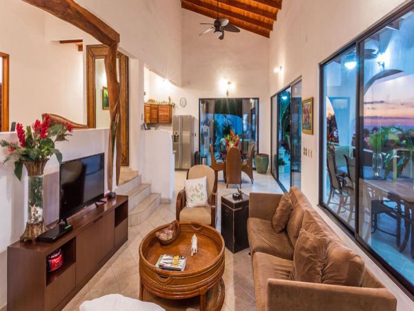 Quepos Vacation Home Three Bedroom