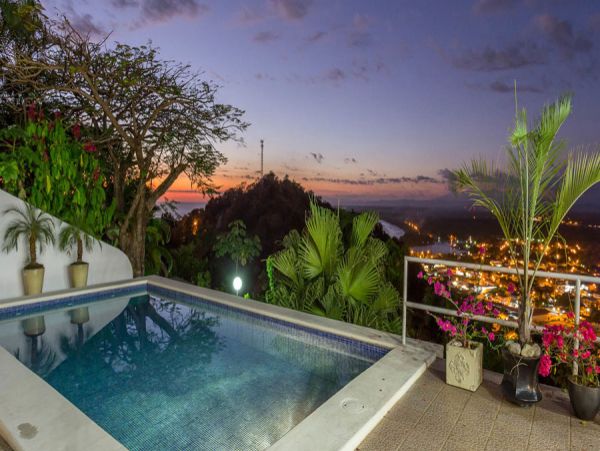 Quepos Vacation Home Three Bedroom