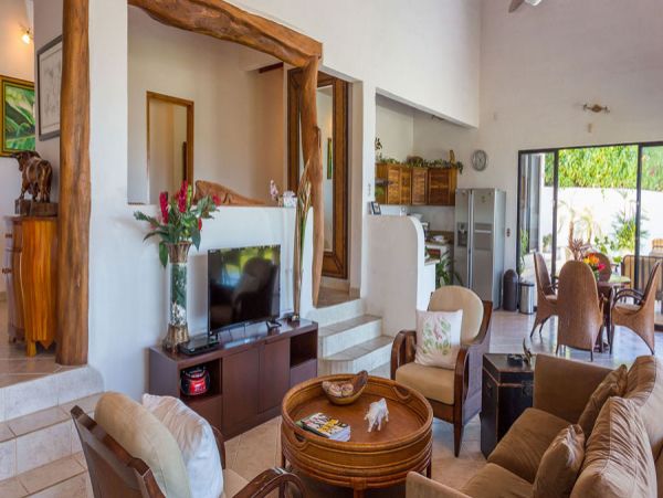 Quepos Vacation Home Three Bedroom