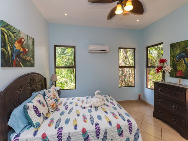 Quepos Vacation Home Three bedroom