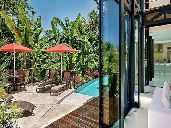 Luxury Vacation Villa Staff Manuel Antonio