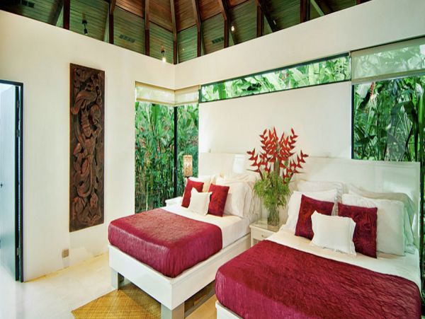 Luxury Vacation Villa Staff Manuel Antonio