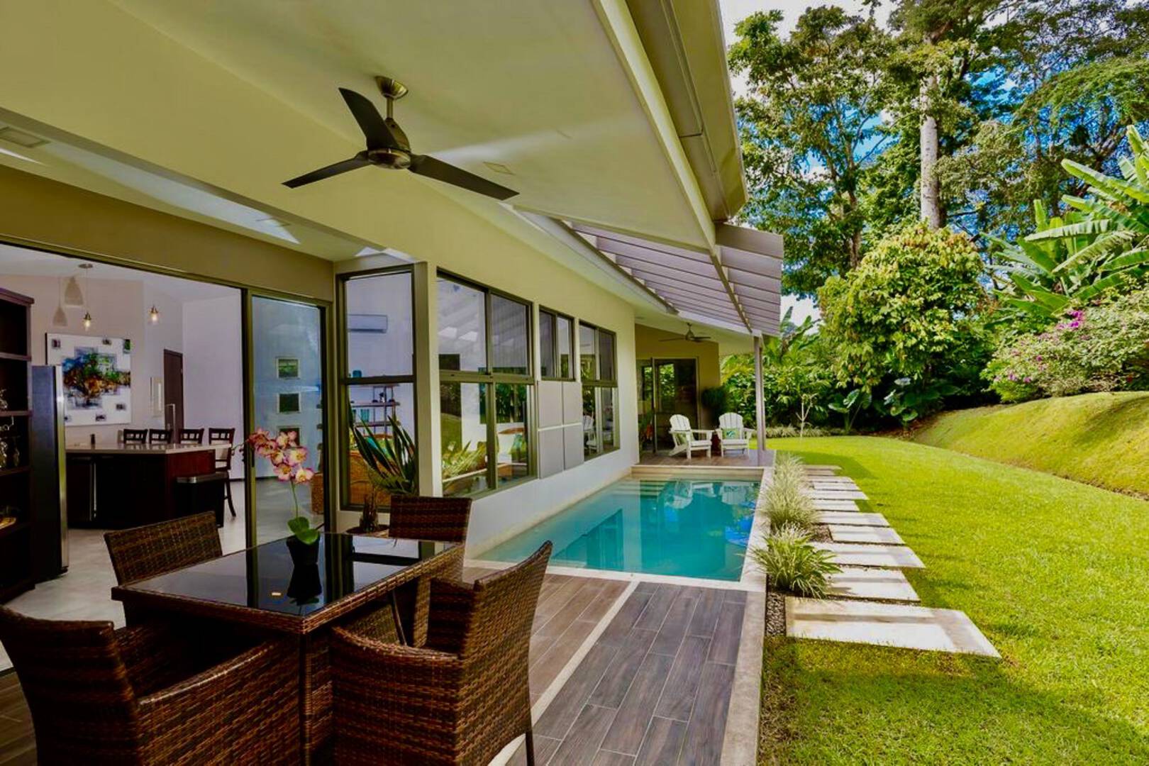 Manuel Antonio Quepos Home 964440