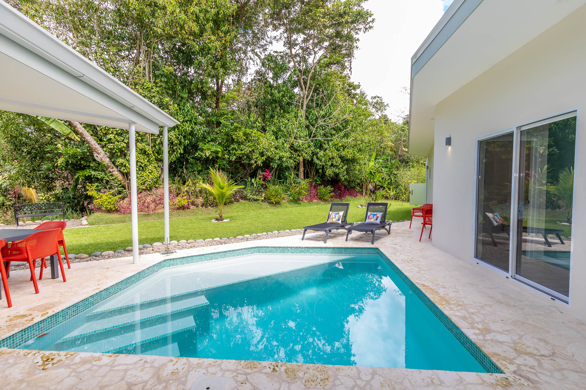 Manuel Antonio Quepos Home 964441