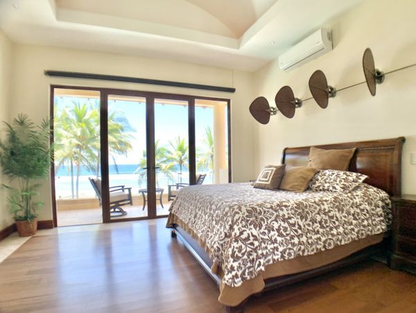 Jaco Costa Rica Luxury Beachfront Villa with Private Pool