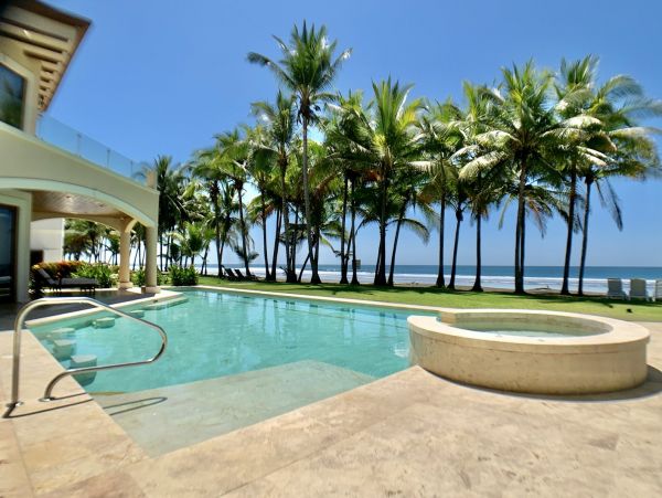 Jaco Costa Rica Luxury Beachfront Villa with Private Pool