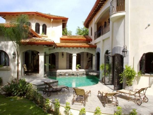 Gorgeous 5 Bedroom Villa in Jaco Beach