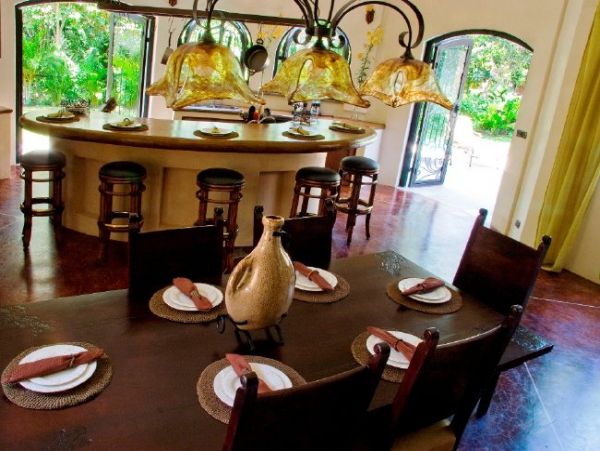 Gorgeous 5 Bedroom Villa in Jaco Beach