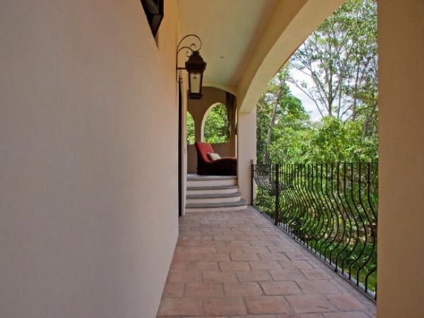 Gorgeous 5 Bedroom Villa in Jaco Beach