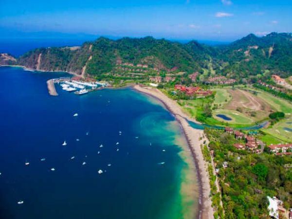 Luxury Jaco Seven Bedroom Vacation Villa